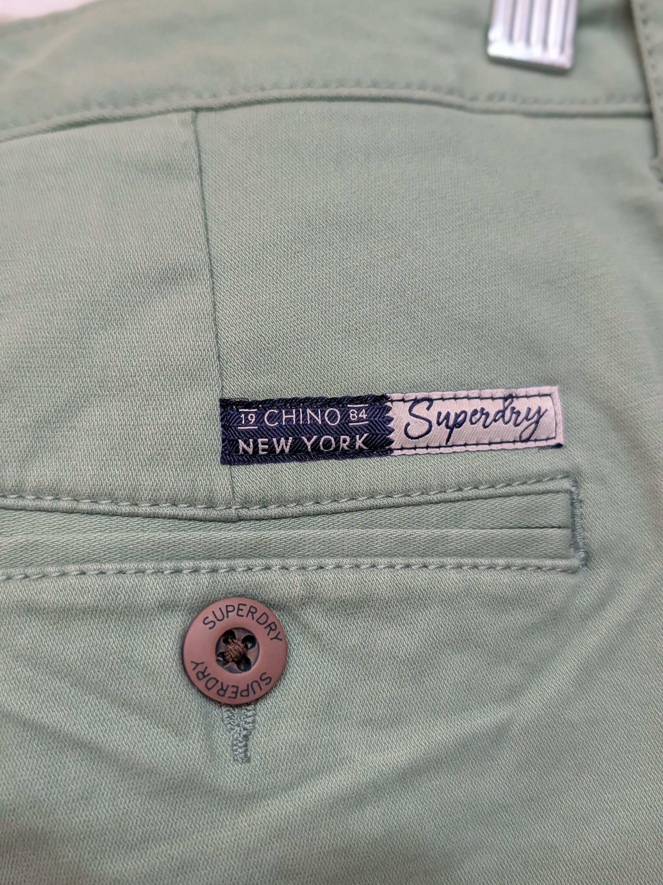 Superdry Men's Khaki Green Chino Shorts — image 4 of 6